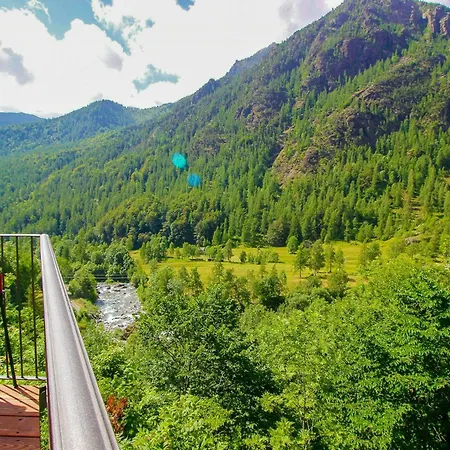 Casa de Férias Stone With Views Over Balme Valley