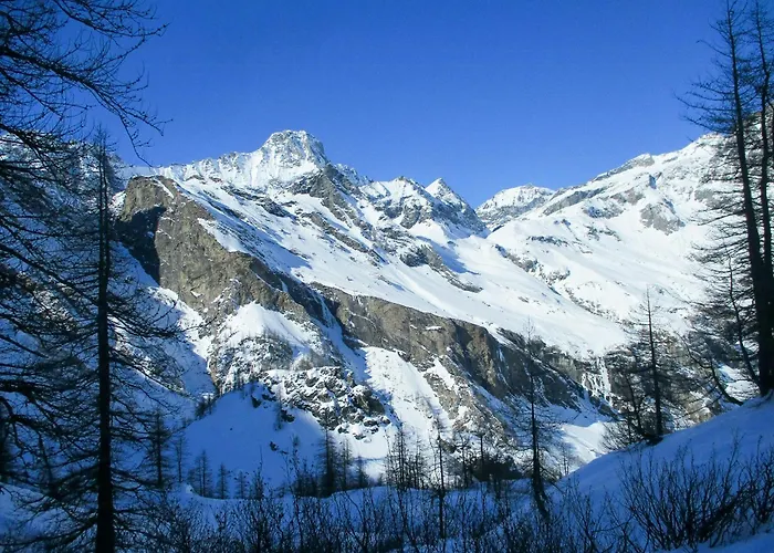 Feriehus Stone With Views Over Balme Valley *